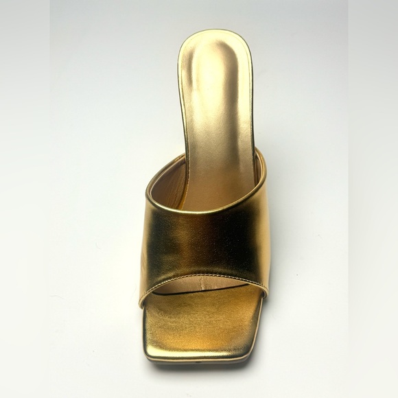 Gold Triangle Heels Women’s Size 10 / 10.5 Metallic Dress Pumps - Picture 15 of 16